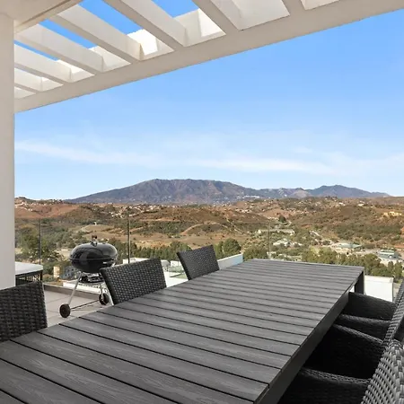 Casa Banderas Stunning With Pool And Gym By Costarentals - Ref 237 アパート *