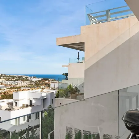 アパート Casa Banderas Stunning With Pool And Gym By Costarentals - Ref 237 *